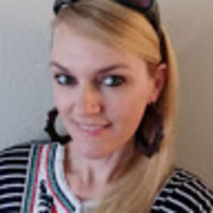 Meet your Posher, Carrie